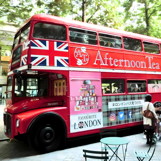 ロンドンバス2113 AftanoonTeaBus　　　　協賛広告